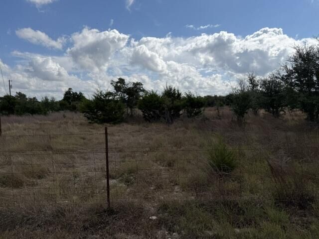 Property Photo:  1887 Lange Rd  TX 78631 