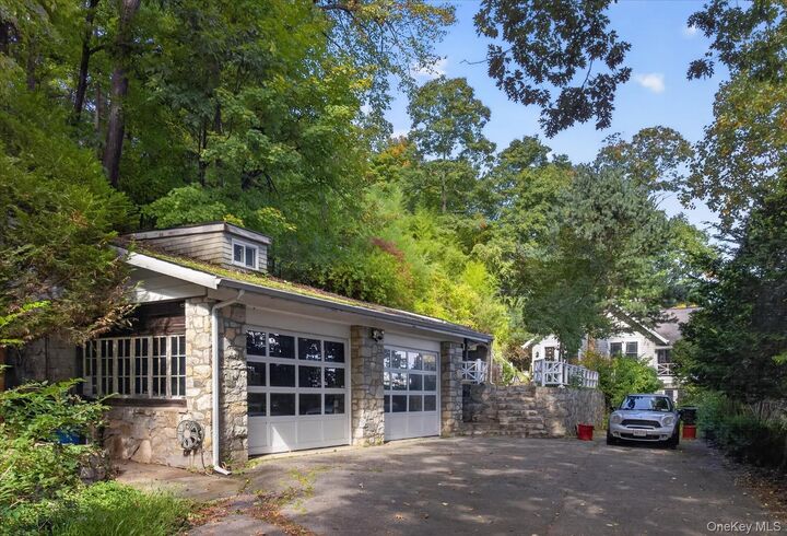 Property Photo: 79 Tanglewylde Road NY 10537