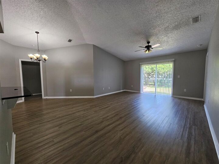 Property Photo:  30911 Midtown Court  FL 33545 