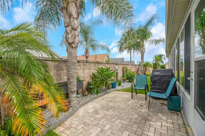 Property Photo: 1241 Tarflower Terrace FL 32163