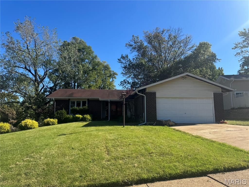 Property Photo: 6322 Sandycreek Drive MO 63033