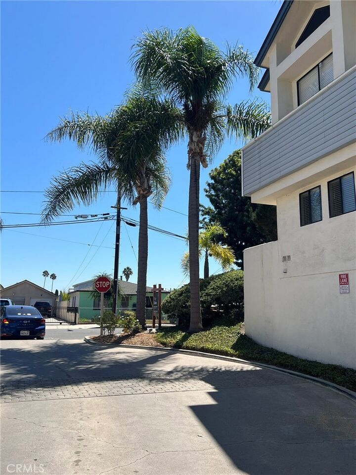 Property Photo:  15111 Freeman Avenue 35  CA 90260 