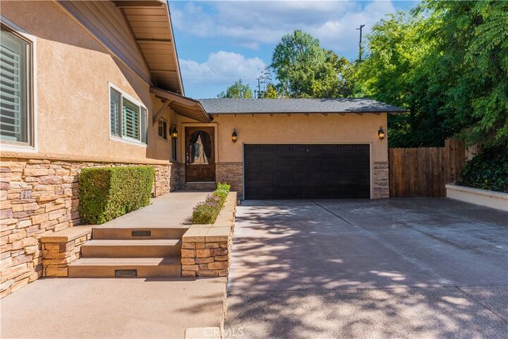 Property Photo: 1418 Longview CA 92831