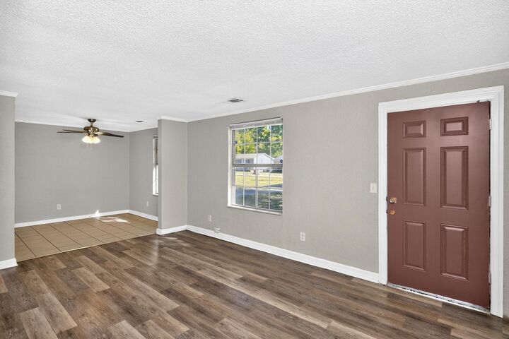 Property Photo: 3312 Kings Ln TN 37218