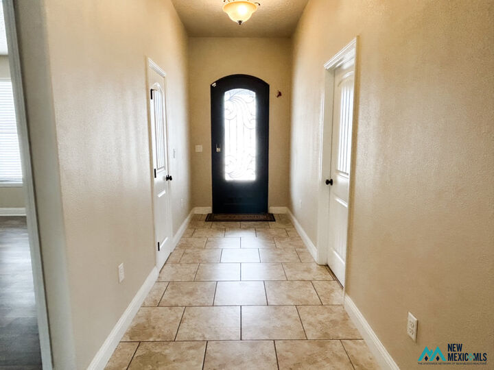 Property Photo:  2415 W Mann Ave  NM 88210 