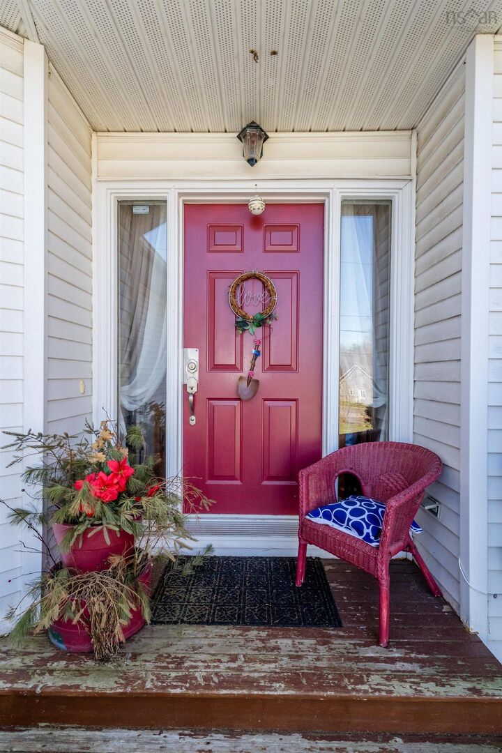 Property Photo:  163 Orchard Street  NS B0P 1E0 