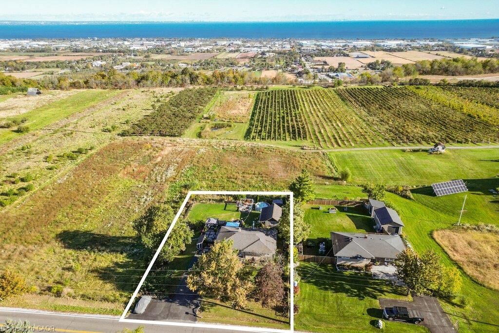 Photo de la propriété:  919 Ridge Road E  ON L8J 2Y4 