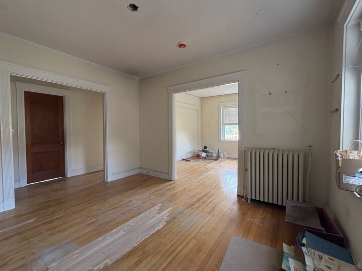 Property Photo:  2 Claflin Rd 6  MA 02445 