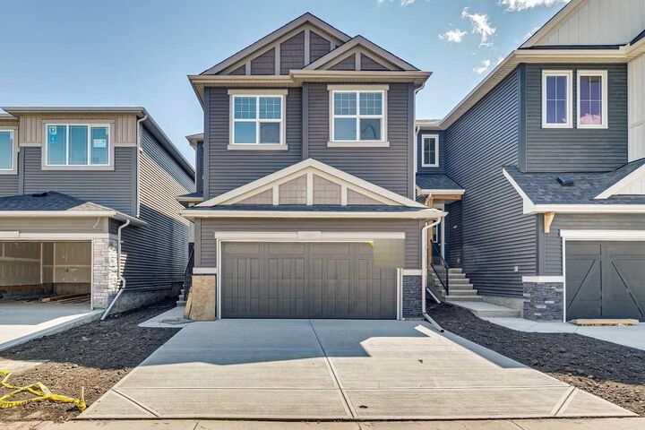Property Photo:  65 Sora Gardens SE  AB T3S 0V3 