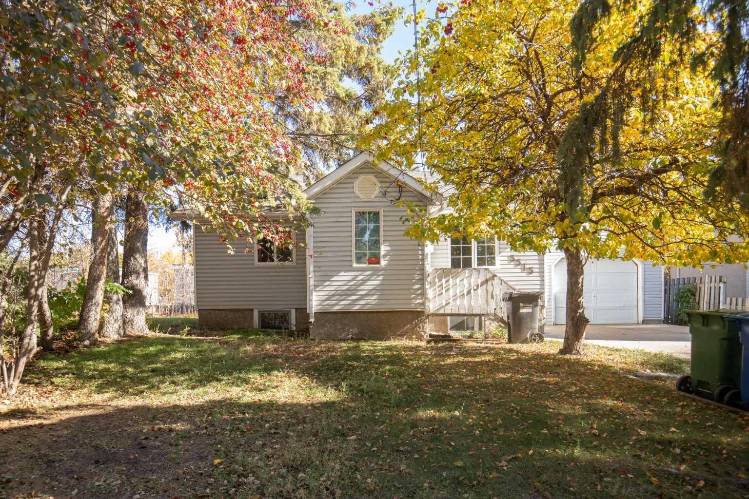 Property Photo:  5515 45 Avenue  AB T4N 3L7 