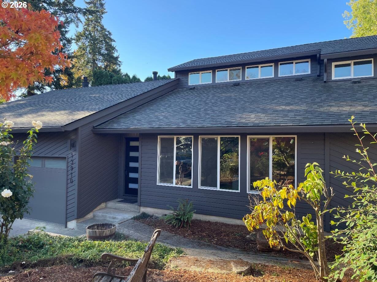 Property Photo:  13910 SW Rawhide Ct  OR 97008 
