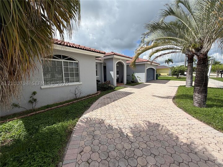 Property Photo: 15244 SW 171st St FL 33187
