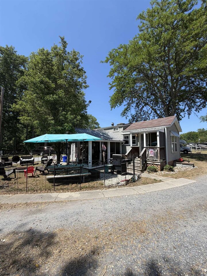 Property Photo:  631 Chestnut Neck Road  NJ 08241 