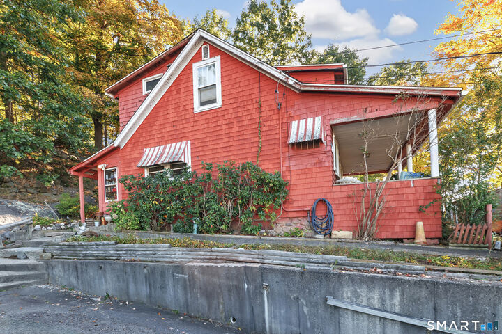 Property Photo:  894 New Haven Road  CT 06770 