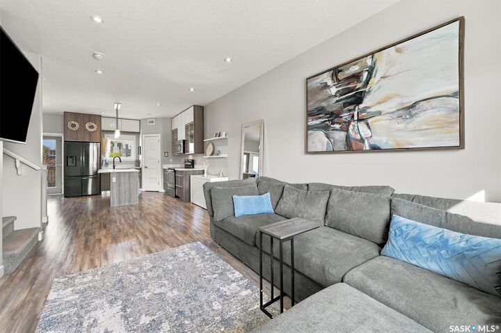 Property Photo:  1014 Evergreen Boulevard  SK S7W 0V9 