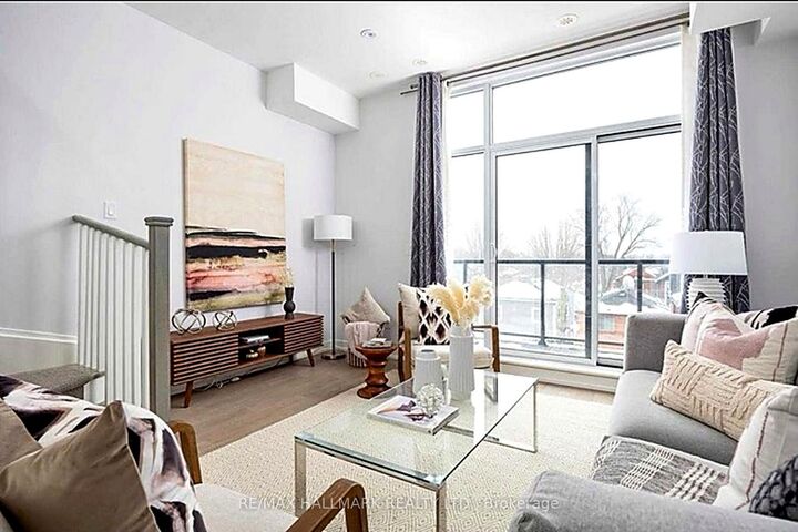 Property Photo:  1321 Gerrard Street E  ON M4L 1Y8 