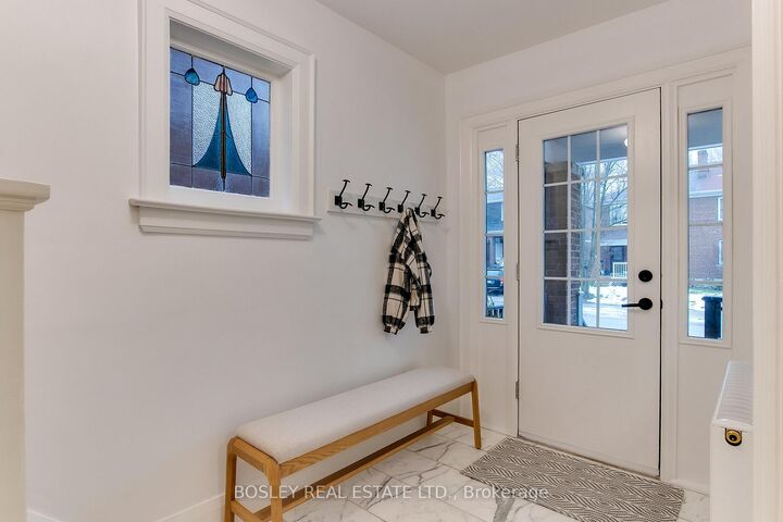 Property Photo:  42 Thurston Road  ON M4S 2V7 