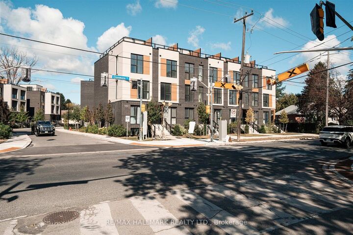 Property Photo:  170 Clonmore Avenue 3  ON M1N 0B9 