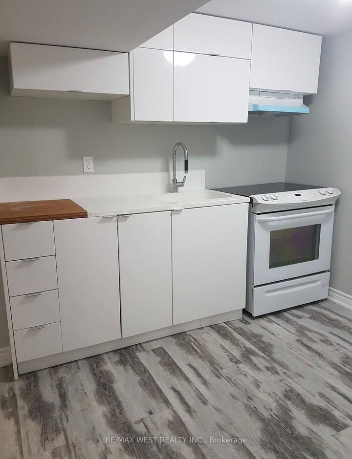 Property Photo:  77 Murrie Street Lower  ON M8V 1X6 