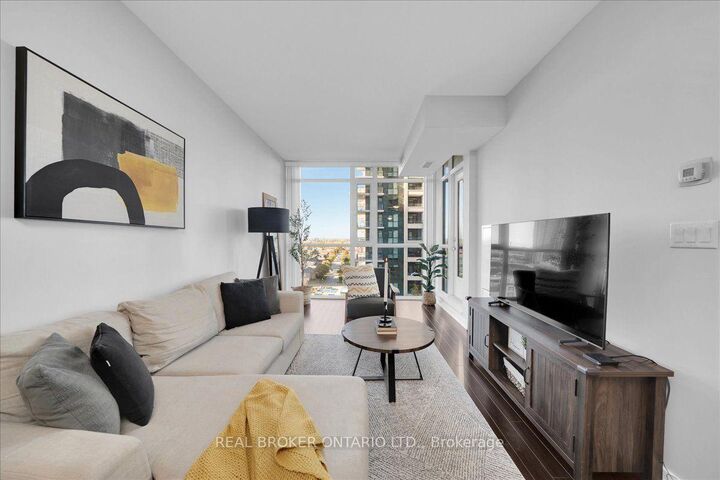 Property Photo:  4065 Brickstone Mews 805  ON L5B 0G3 