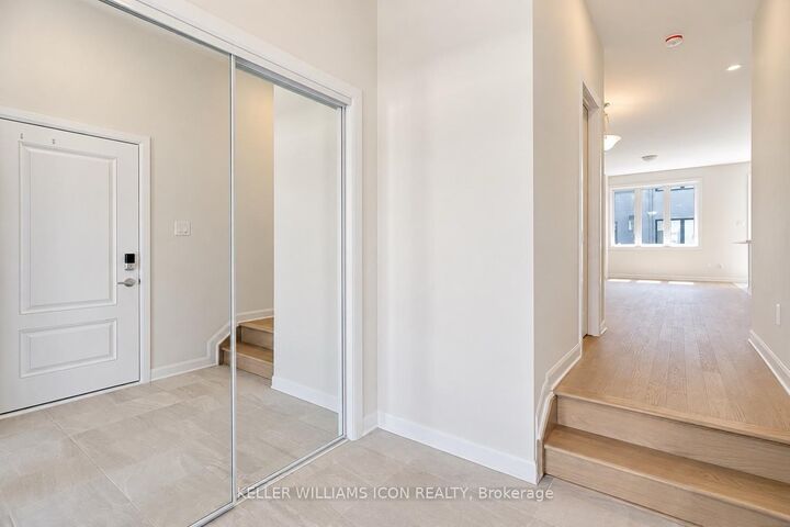 Property Photo:  99 Osler Street  ON K2W 0K8 