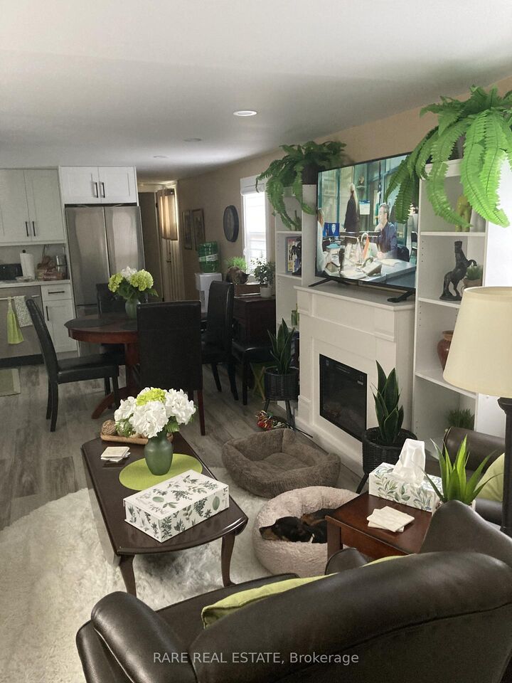 Property Photo:  580 West Street S 25  ON L3V 6L8 
