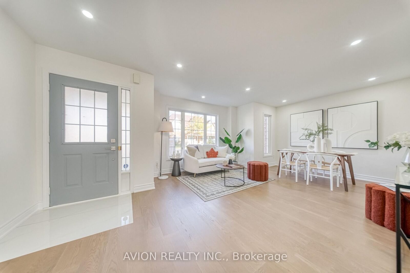 Property Photo:  741 Bur Oak Avenue  ON L6E 1C3 