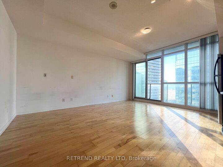 Property Photo:  65 Bremner Boulevard 2903  ON M5J 0A7 