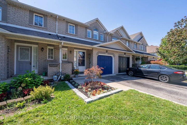 Property Photo:  11 Elderberry Avenue  ON L3M 5M9 