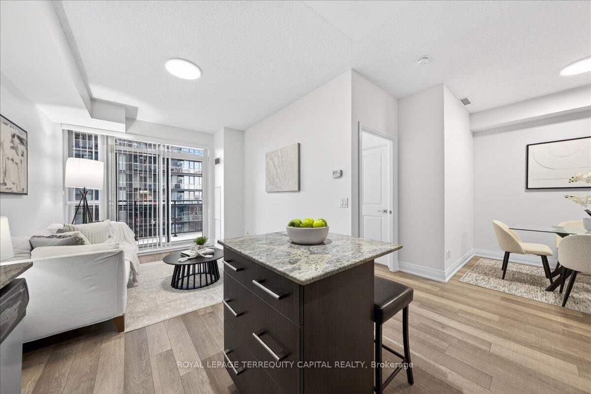 Property Photo:  85 North Park Road 510  ON L4J 0H9 