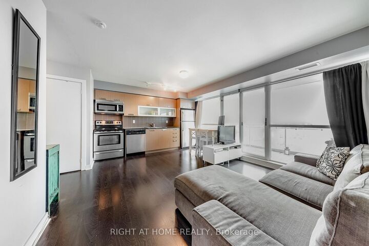 Property Photo: 100 Western Battery Road 1908 ON M6K 3S2