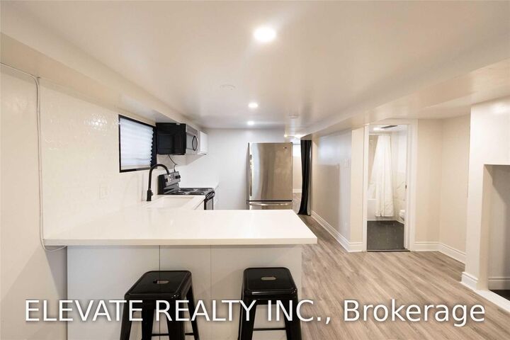 Property Photo:  611 Caledonia Road Lower  ON M6E 4V7 