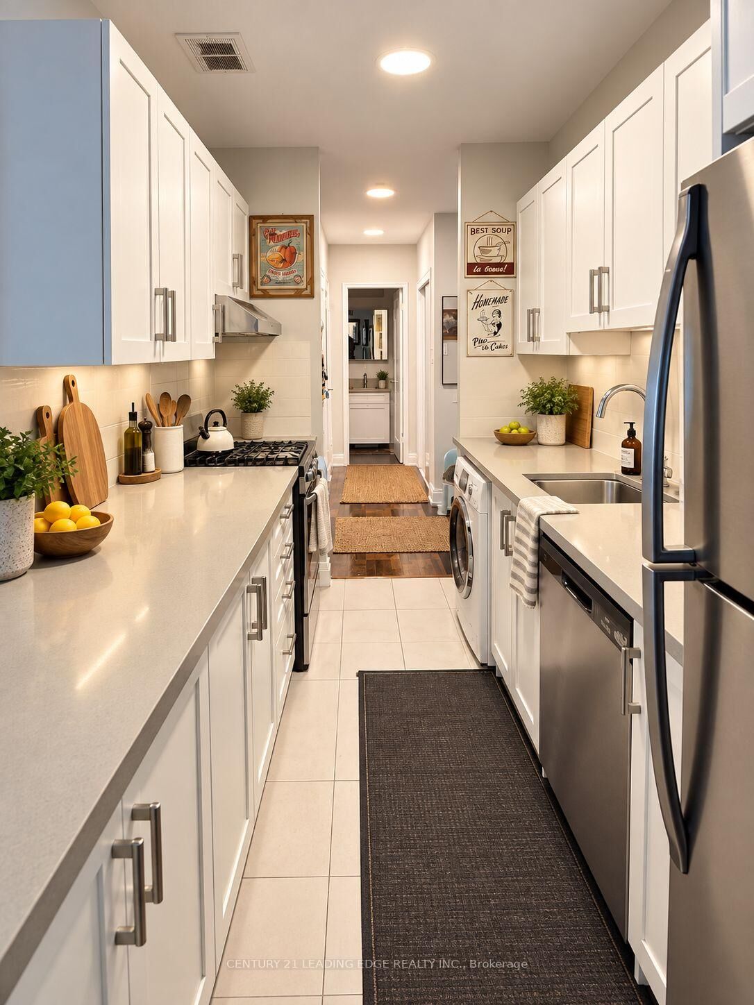 Property Photo:  80 Heath Street 209  ON M5R 1B1 