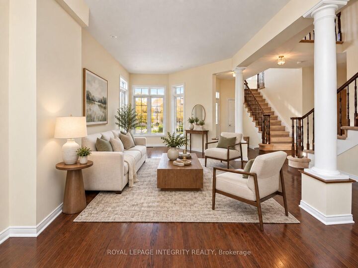 Property Photo:  104 Whitestone Drive  ON K2C 4C5 