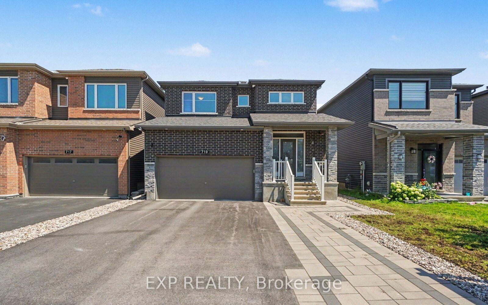 Property Photo:  719 Cashmere Terrace  ON K2J 6M2 