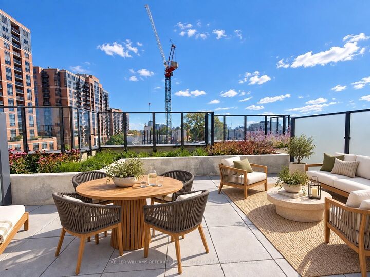 Property Photo:  1 Vine Avenue 502  ON M6P 0C8 