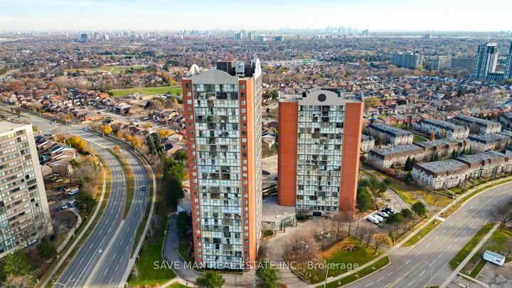 Property Photo:  4205 Shipp Drive 2105  ON L4Z 2Y9 