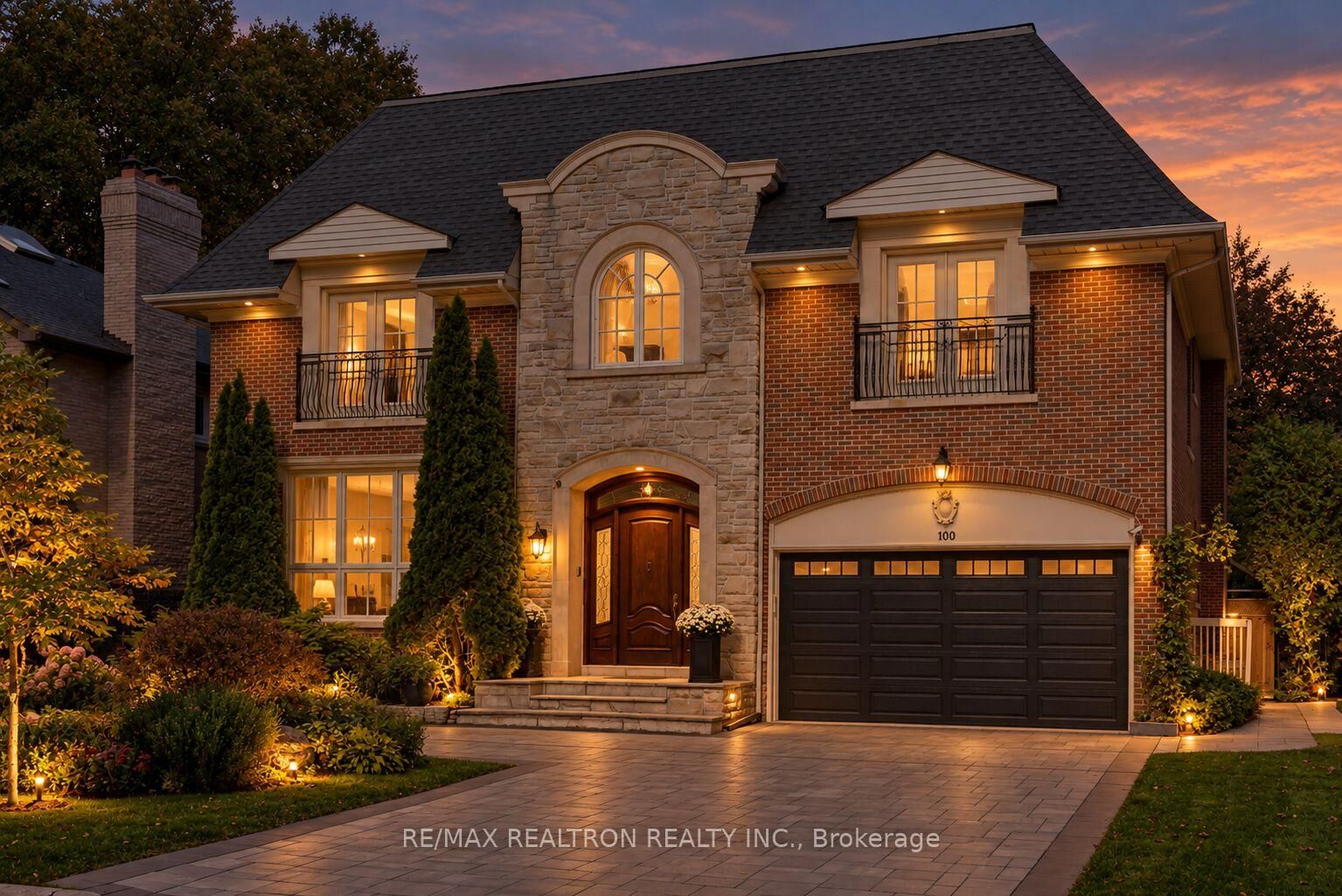 Property Photo:  100 Owen Boulevard  ON M2P 1G3 
