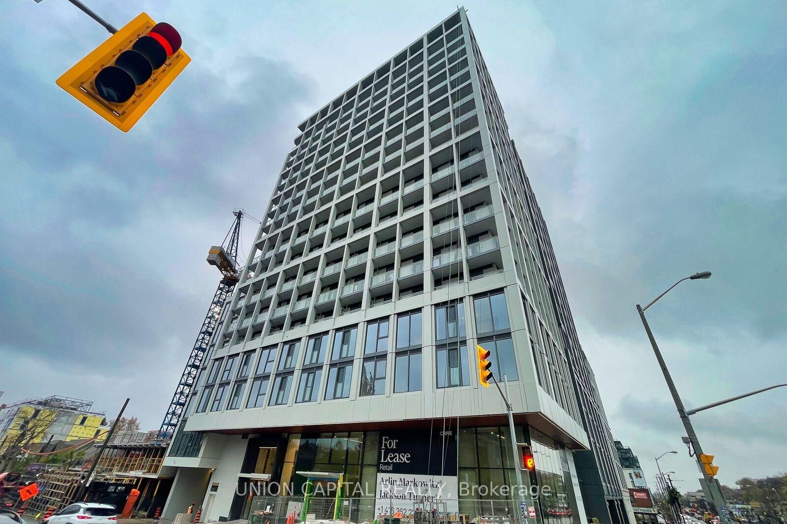 Property Photo: 2020 Bathurst Street 222 ON M5P 0A6