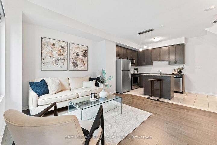 Property Photo:  26 Applewood Lane 46  ON M9C 0C1 