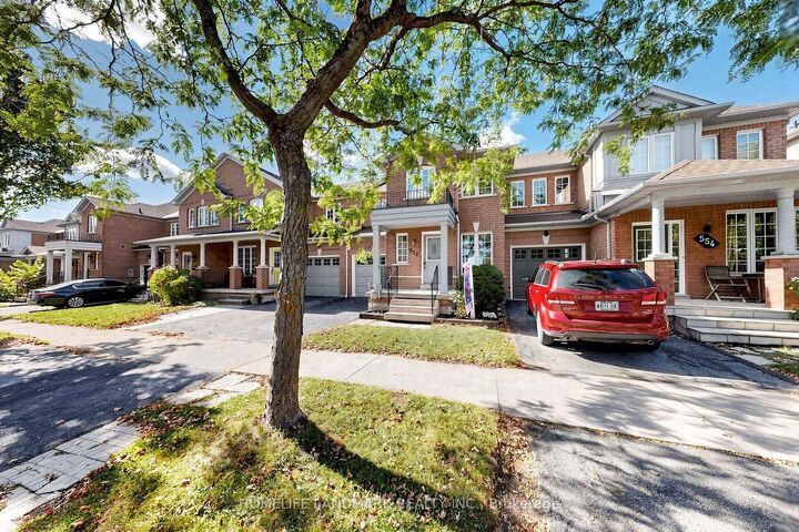 Property Photo:  552 Thelma Street  ON L7L 6W9 