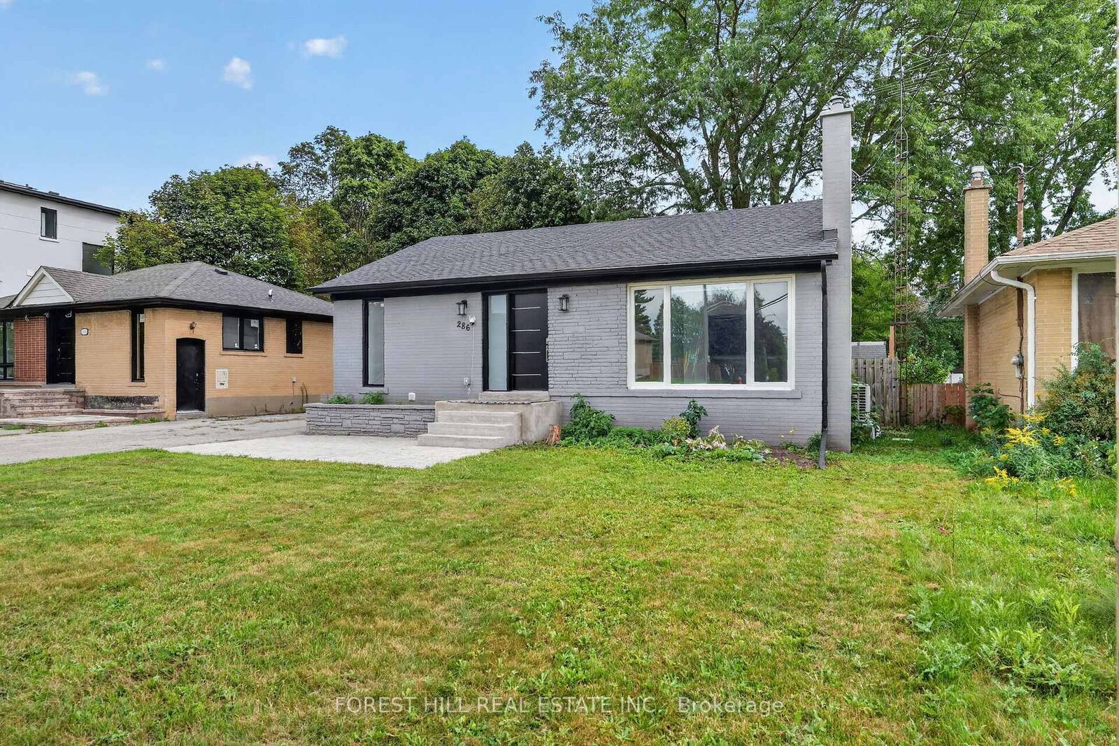 Property Photo:  286 Palmer Avenue  ON L4C 1P3 