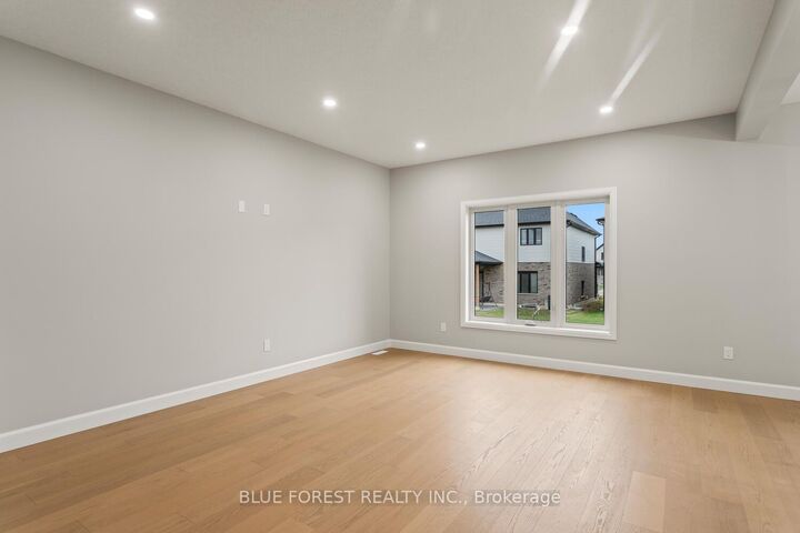 Property Photo:  Lot 20 Ayrshire Avenue  ON N6P 0J5 