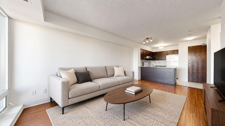 Property Photo:  7 North Park Road 806  ON L4J 0C9 