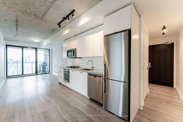 Property Photo:  55 Ontario Street 1909  ON M5H 0T8 