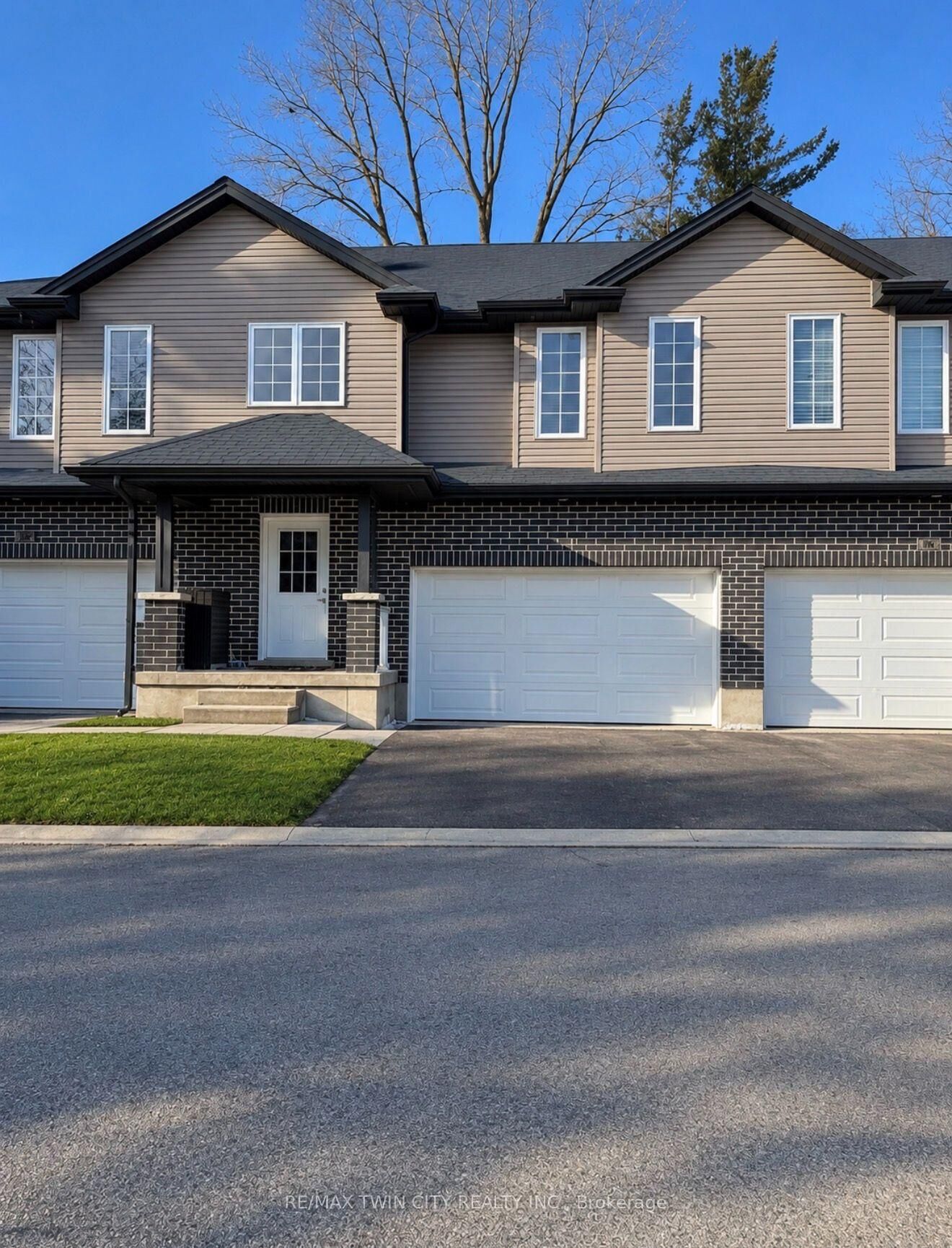 Property Photo:  343 Huron Street 17  ON N4S 7A5 
