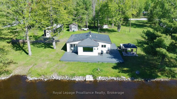 Property Photo:  562 Cordova Road  ON K0K 2M0 