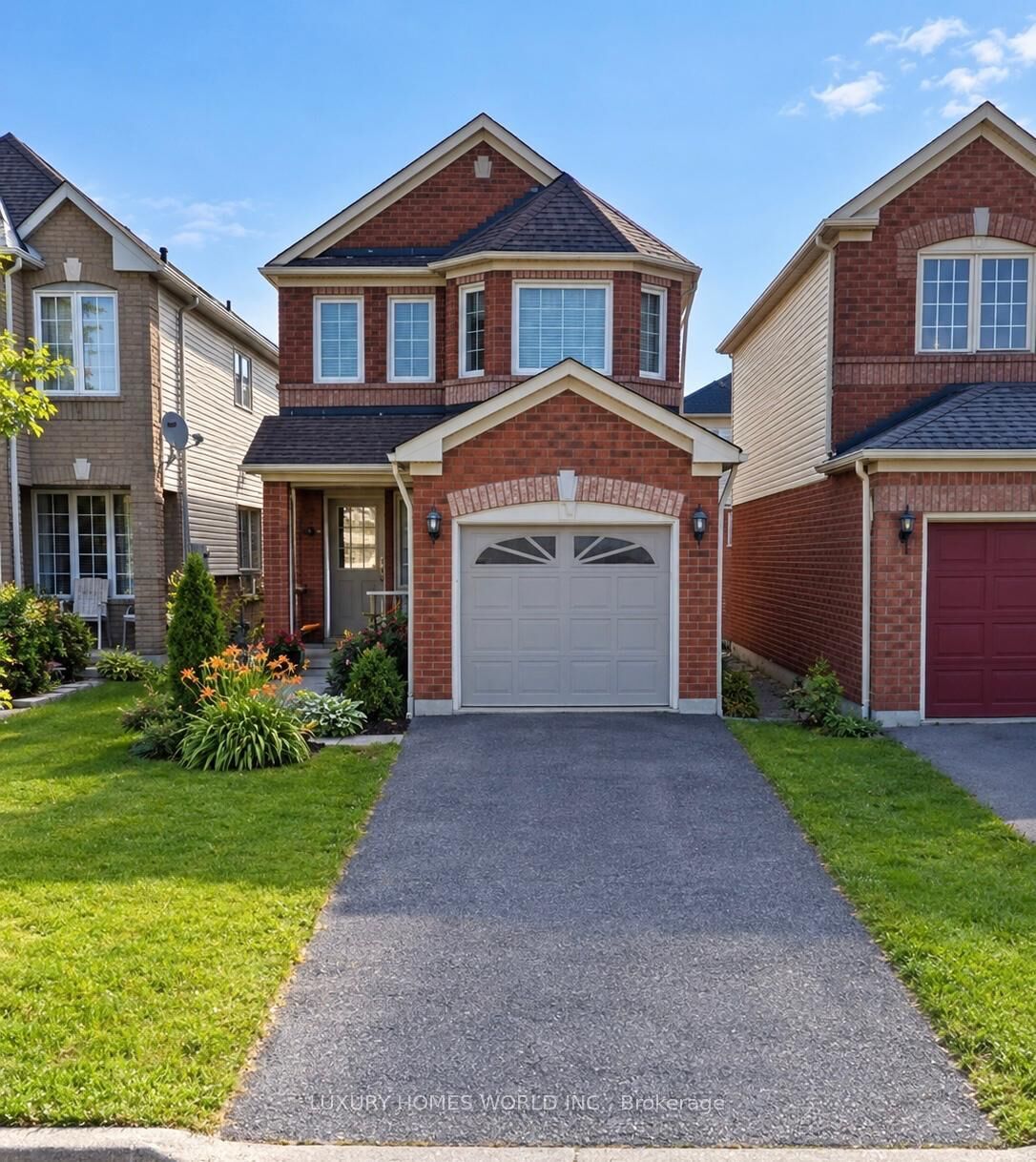 Property Photo: 113 Smales Drive ON L1Z 1G8