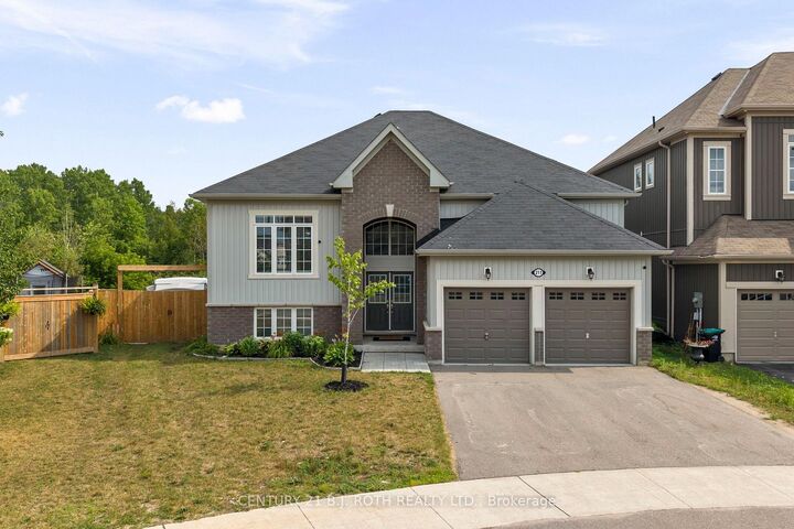 Property Photo:  211 Roy Drive  ON L0M 1S0 
