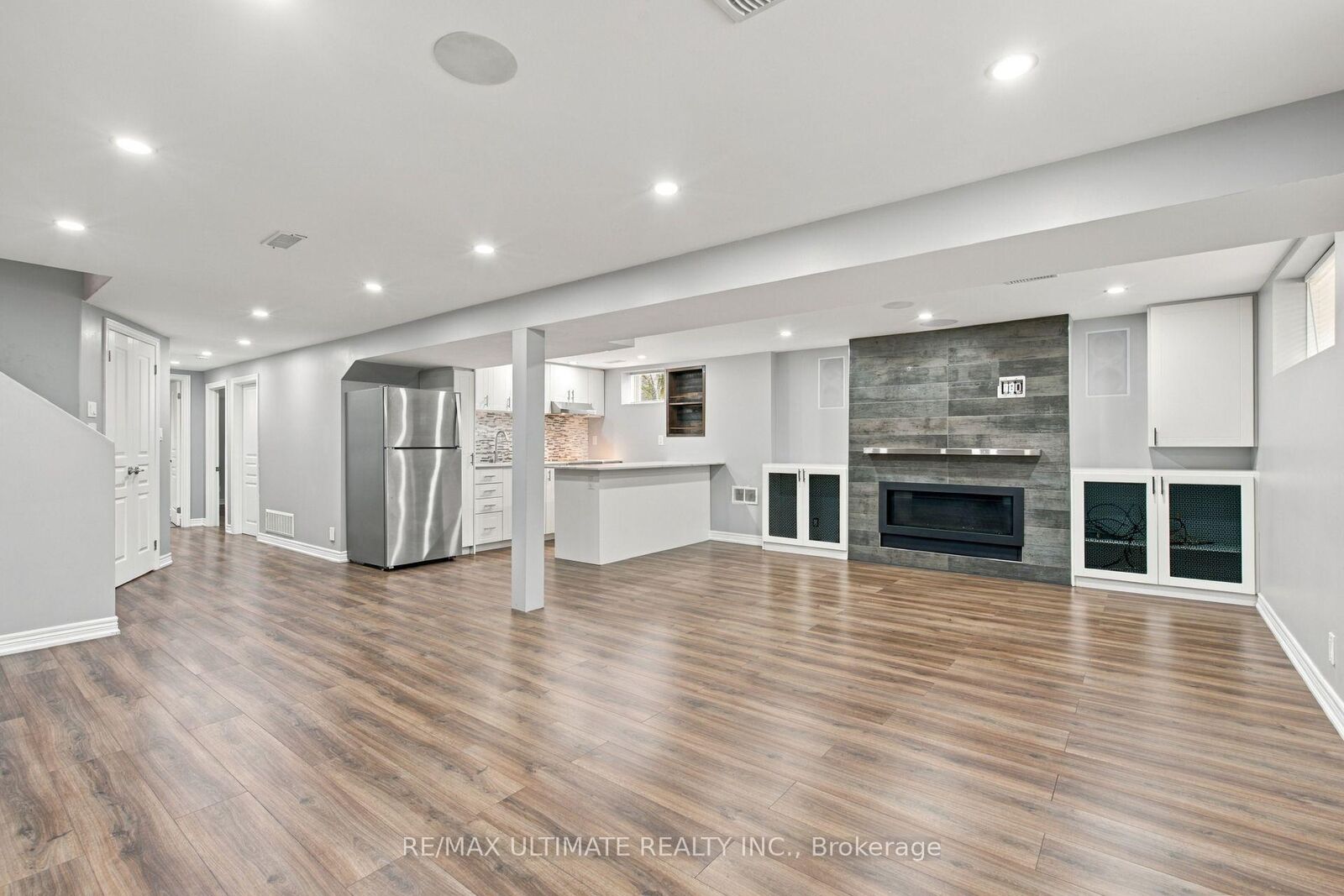 Property Photo:  7639 Kittridge Drive  ON L4T 3L9 